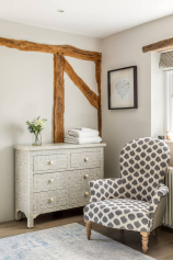 Nicola Parkin Design - Buckinghamshire Cottage - Guest Bedroom